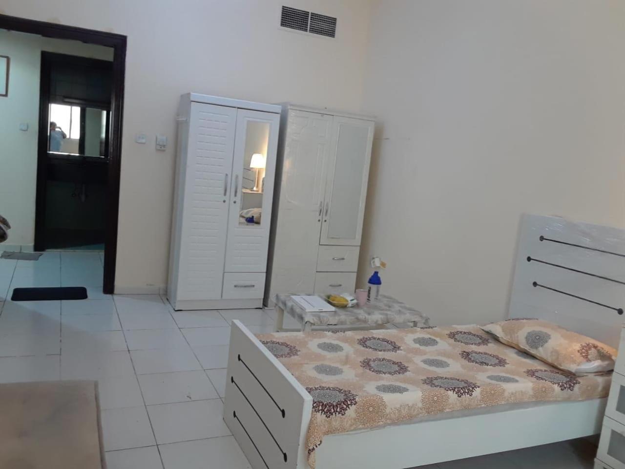 Private - Al Nahda2 Near Zulekha Hospital *